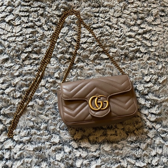 Gucci super mini Marmont Bag - Picture 4 of 8
